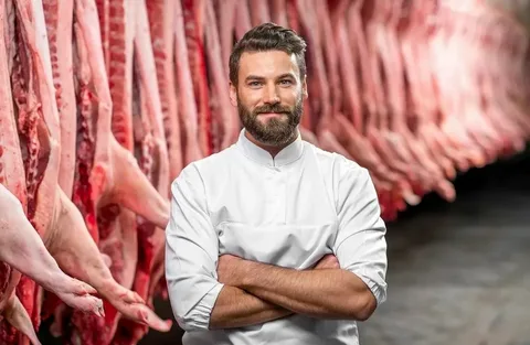 Повар мясного производства